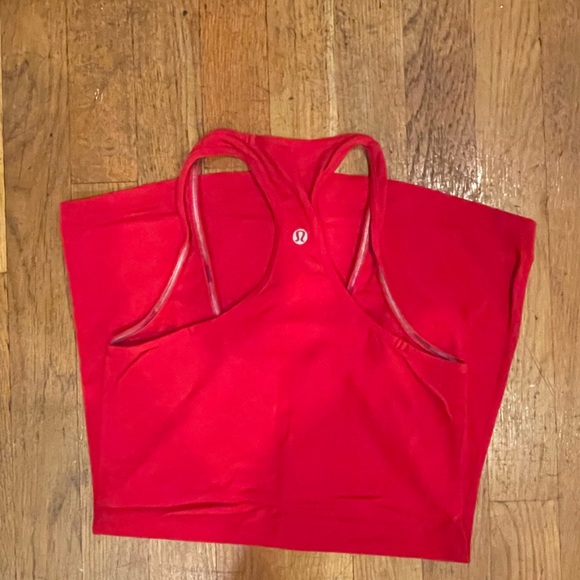 Set of 4 Lululemon tanks (size 6, fit like a small) - Picture 3 of 3